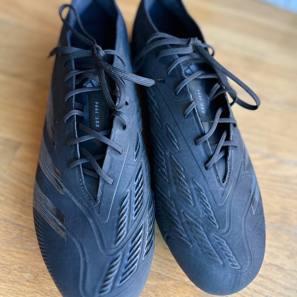 Adidas Predator Low Elite Firm Ground black - like NEW - Picture 2 of 6
